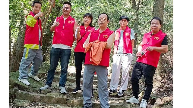 科鼎國慶假期科鼎數(shù)控團建1-登山燒烤篇